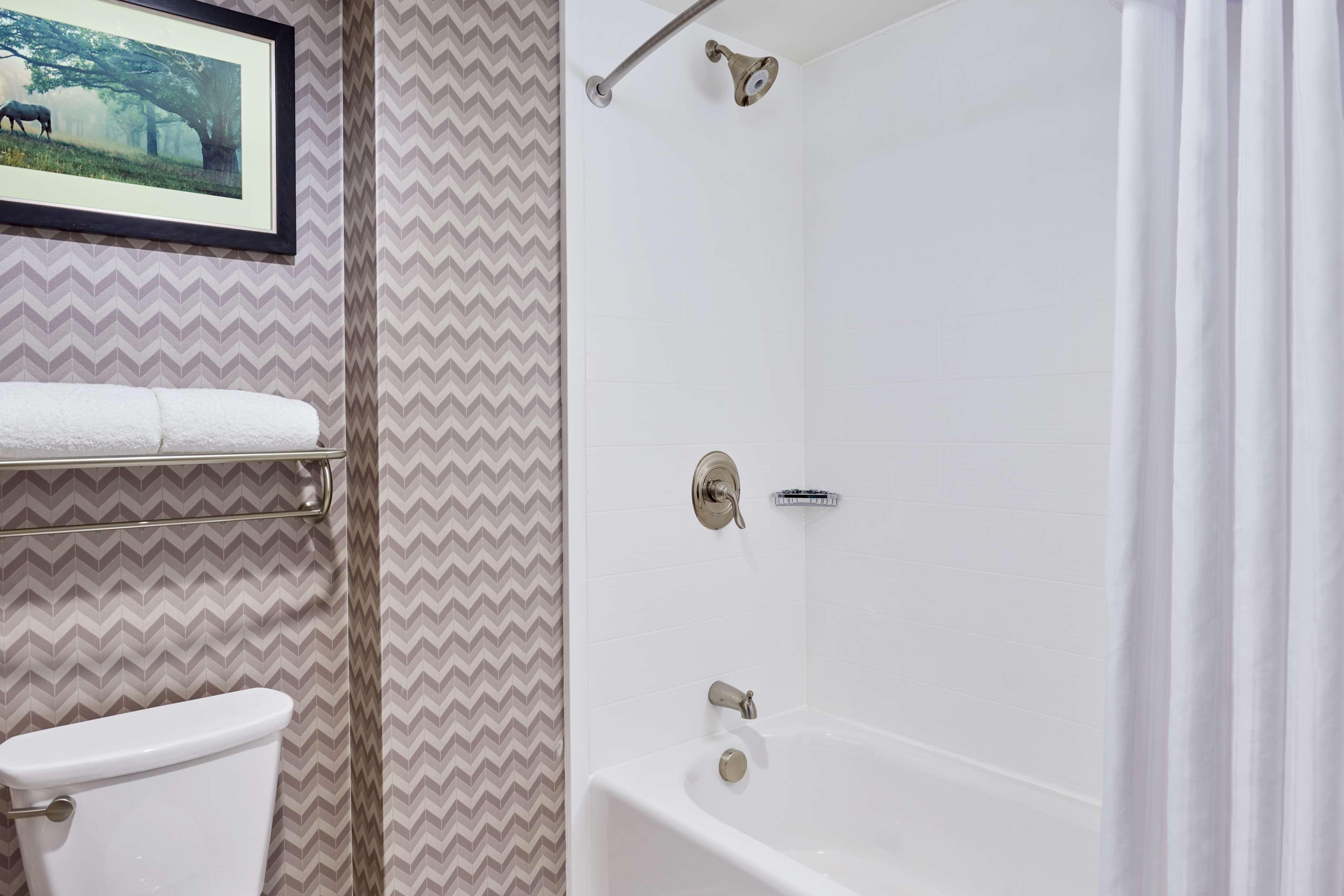 Homewood Suites By Hilton Teaneck Glenpointe Exterior foto